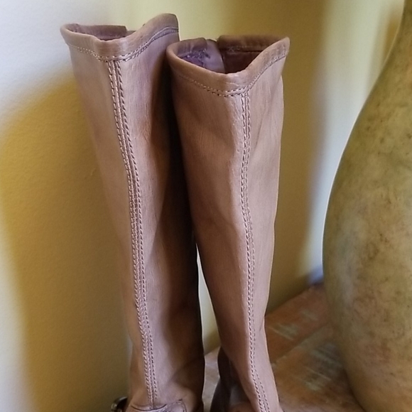 Steve Madden Boots - SZ 5 - Picture 3 of 13